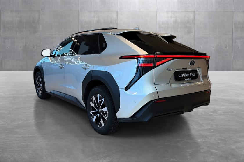 Bilde 3 av Toyota bZ4X