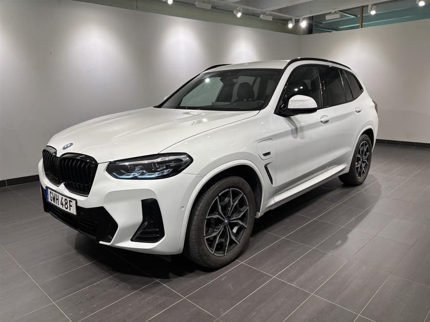 Bild 1 av BMW X3 xDrive30e