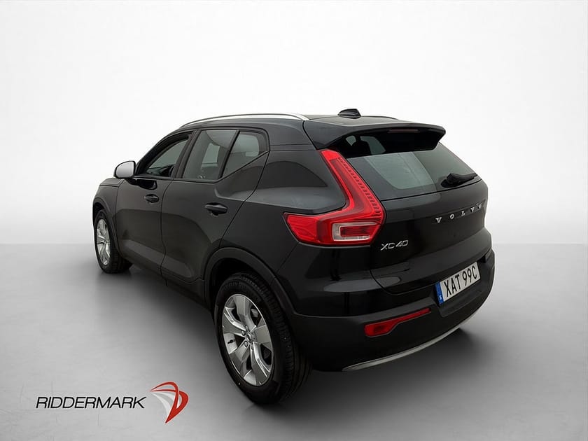 Bild 5 av Volvo XC40 T2 129hk Momentum BLIS Navi Kamera Adp-fart
