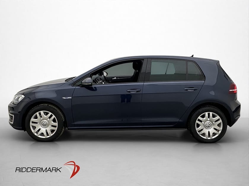 Bild 4 av Volkswagen Golf GTE 204hk Dragkrok Värmare Navi CarPlay