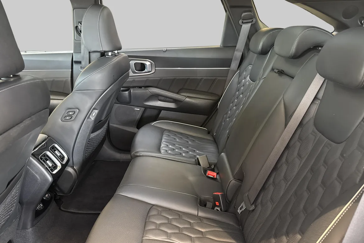 picture of a car