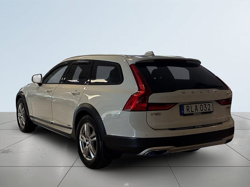 Bild 5 av Volvo V90 Cross Country D4 AWD Aut Inscription Pro Drag Navi Bkamera Mvärme S&V