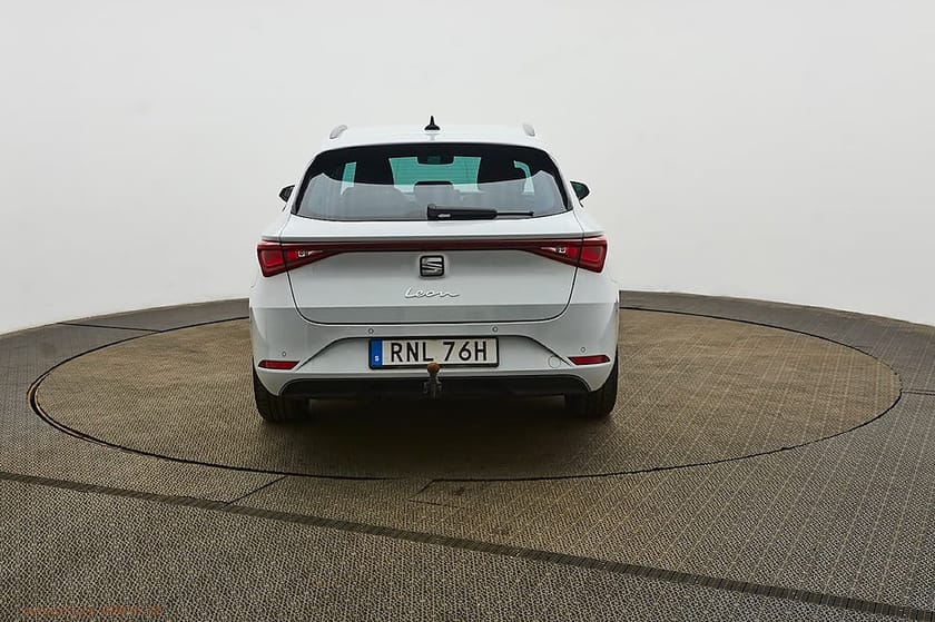 Bild 5 av SEAT Leon Sportstourer ST León 1.5 eTSI Teknikpaket, Vision Plus, P-värmare, Drag