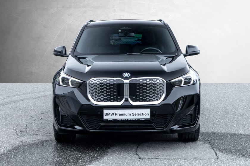 Bilde 4 av BMW iX1 xDrive30 Fully charged M-Sport Krok ACruise HeadUP H/K
