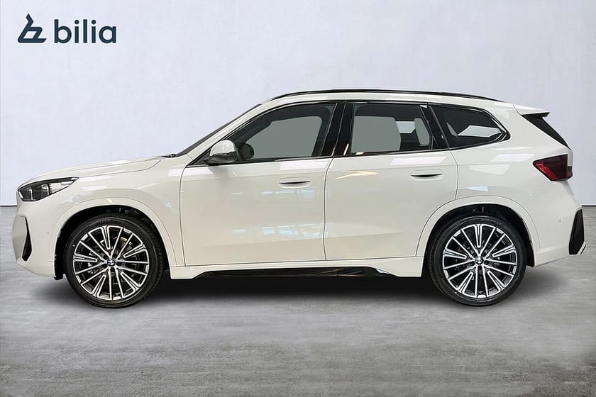 Bild 4 av BMW iX1 xDrive30 M-Sport/360°/HuD/ACC/Drag