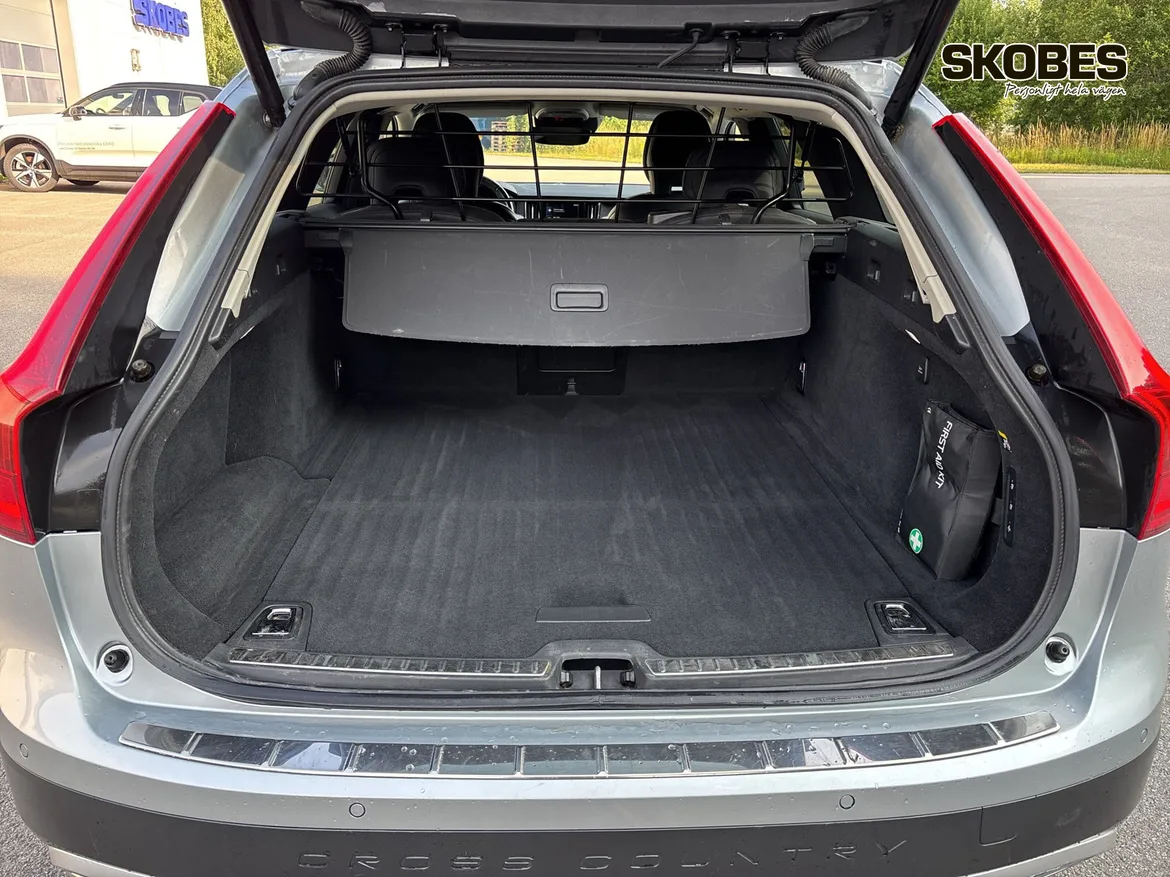 Volvo V90 Cross Country