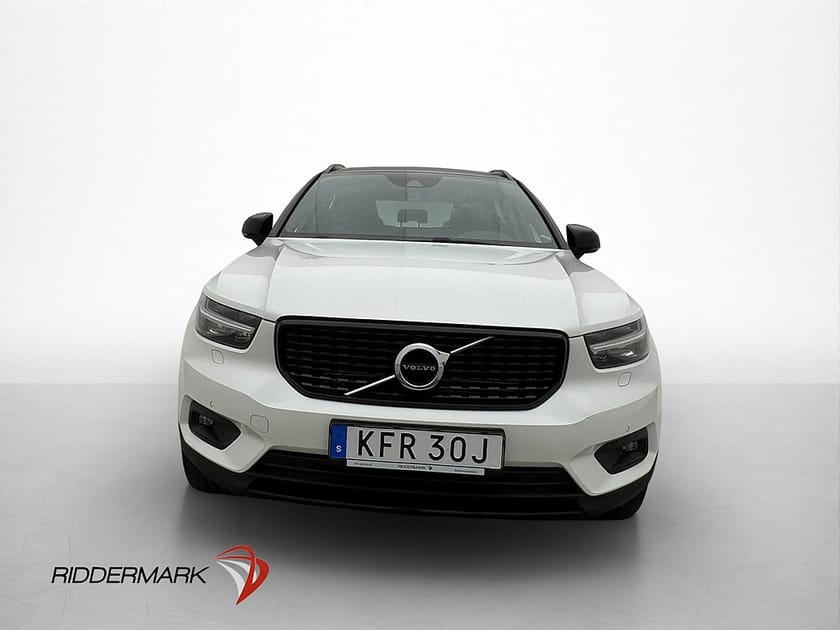 Bild 2 av Volvo XC40 T5 262hk R-Design H/K Pano Kamera Navi