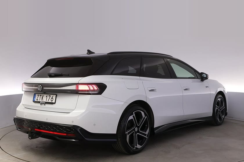 Bild 5 av Volkswagen ID.7 GTX Tourer Plus Drag Elstol HuD HK 360 Vhjul