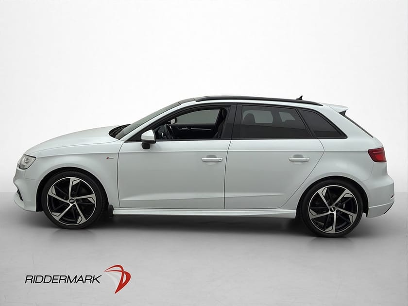 Bild 4 av Audi A3 Sportback 35 TFSI TFSI150h S-line  Pano P-sensor