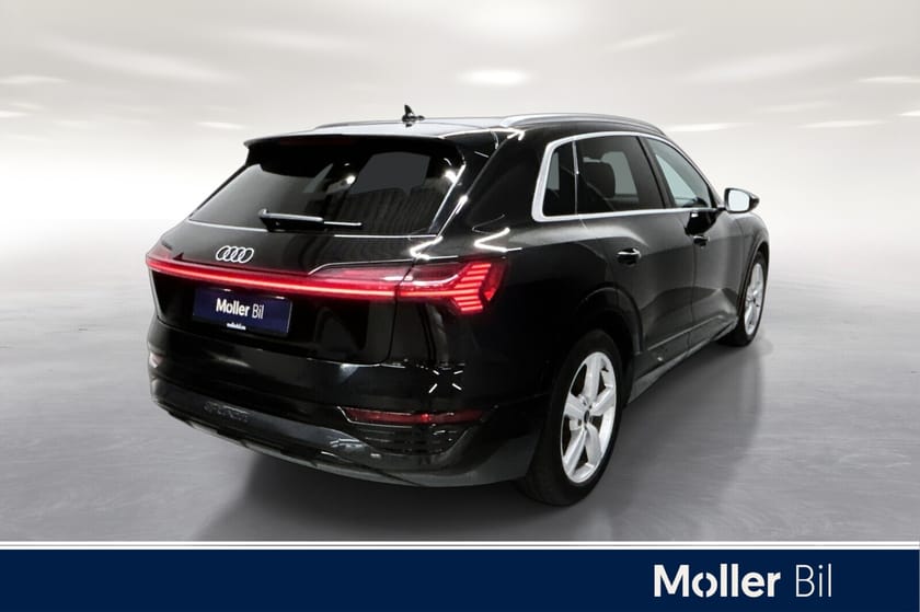 Bilde 5 av Audi Q8 50 e-tron quattro advanced