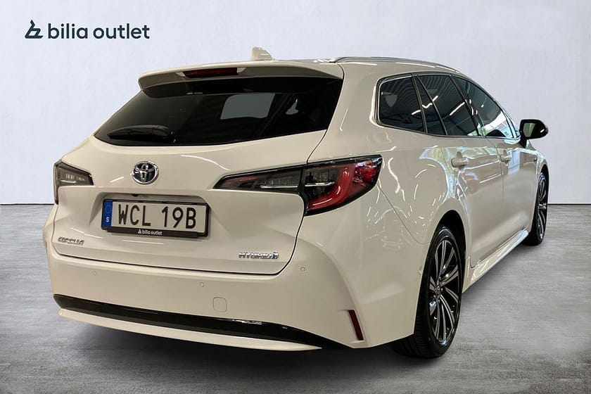 Bild 4 av Toyota Corolla Touring Sports Hybrid Style B-kam Döda Vinkel Keyless