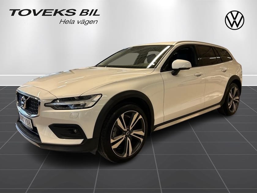 Bild 1 av Volvo V60 Cross Country D4 AWD Momentum DRAG