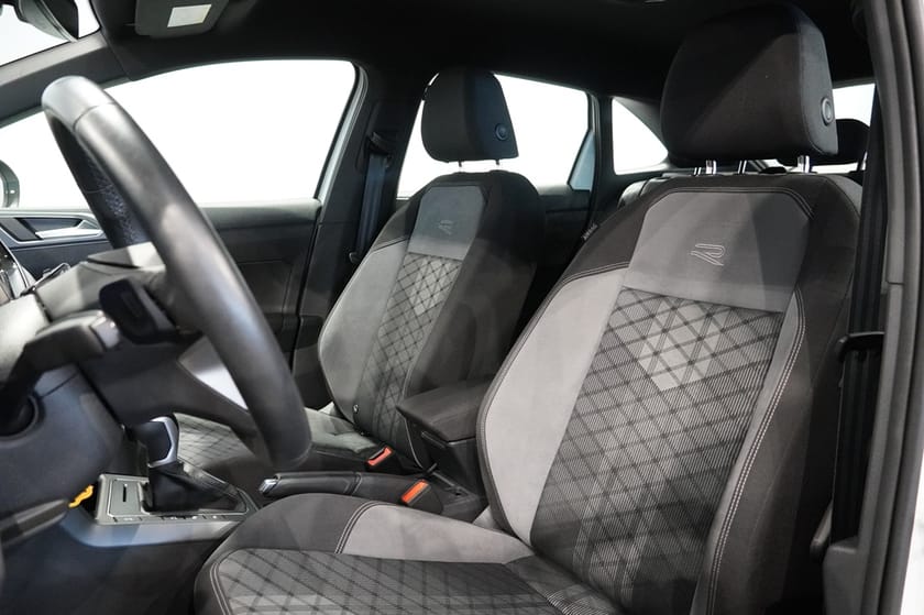 Bild 4 av Volkswagen Taigo 1.0 TSI R-Line 110Hk ASSISTANS