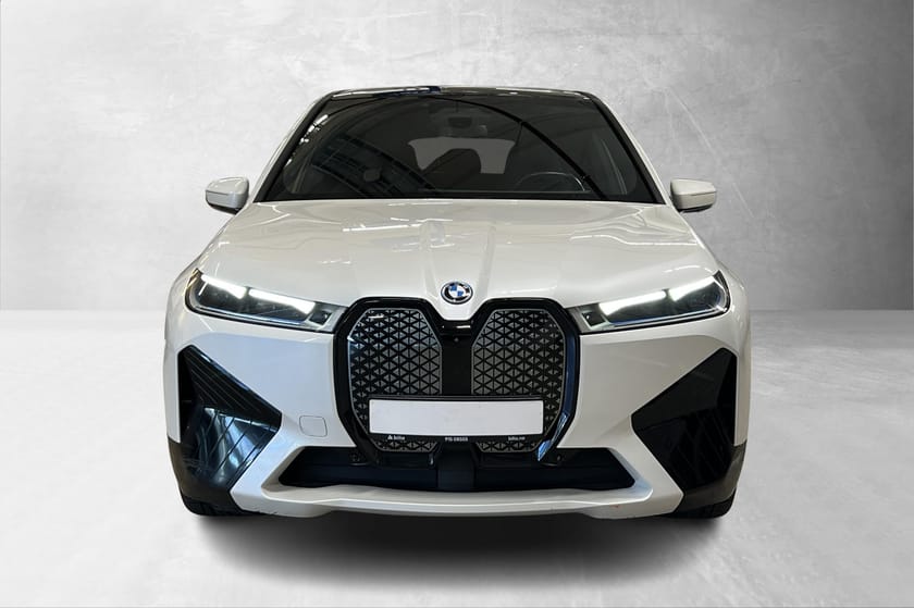 Bilde 2 av BMW iX xDrive40 XDrive40,Fully Charged,Pano,H&K,Sportspk.,22"