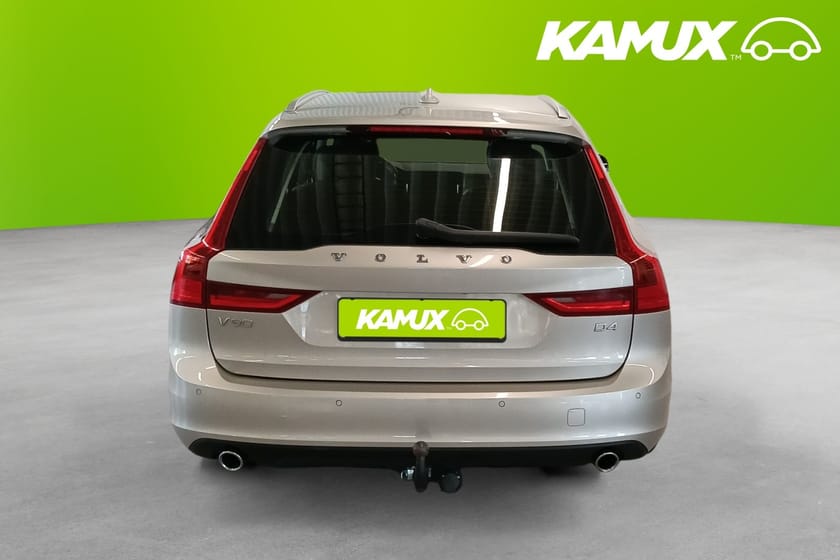 Bild 5 av Volvo V90 D4 Momentum  Kamera Värmare Navi 190hk