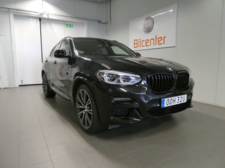 BMW X4 xDrive30i M Sport Aut-Drag-HU-Värmare-Pano-360-H&K-SoV
