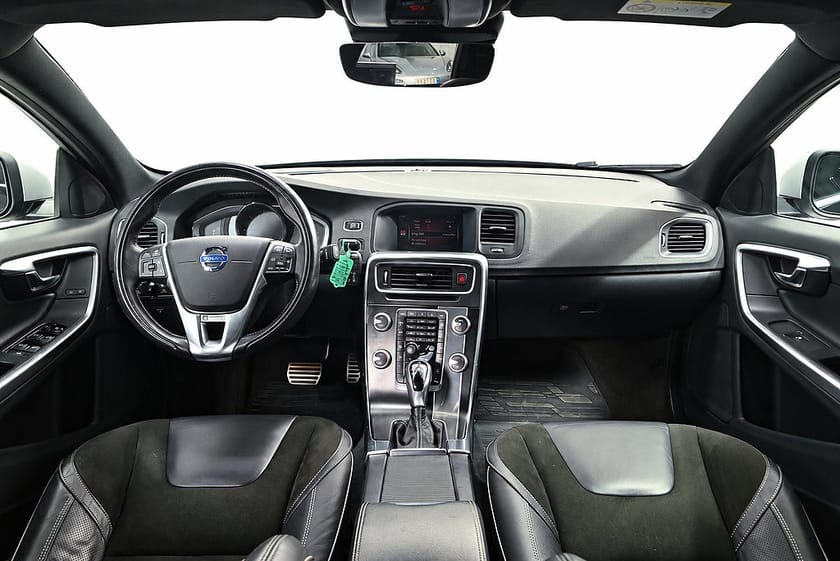 Bild 5 av Volvo V60 D4 Polestar 200hk Classic R-Design