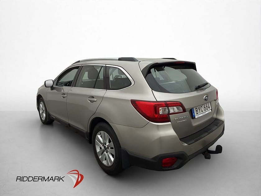 Bild 5 av Subaru Outback 2.5 4WD Lineartronic 175hk Drag Kamera