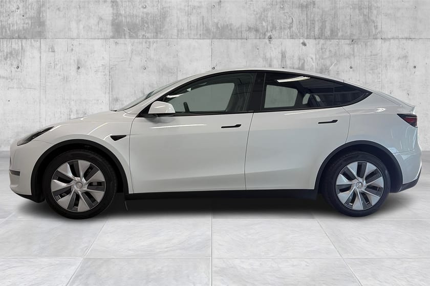 Bilde 2 av Tesla Model Y Long Range AWD /H.feste
