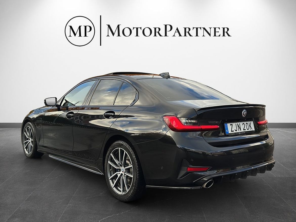 BMW 3-serie, bild 6 av 23