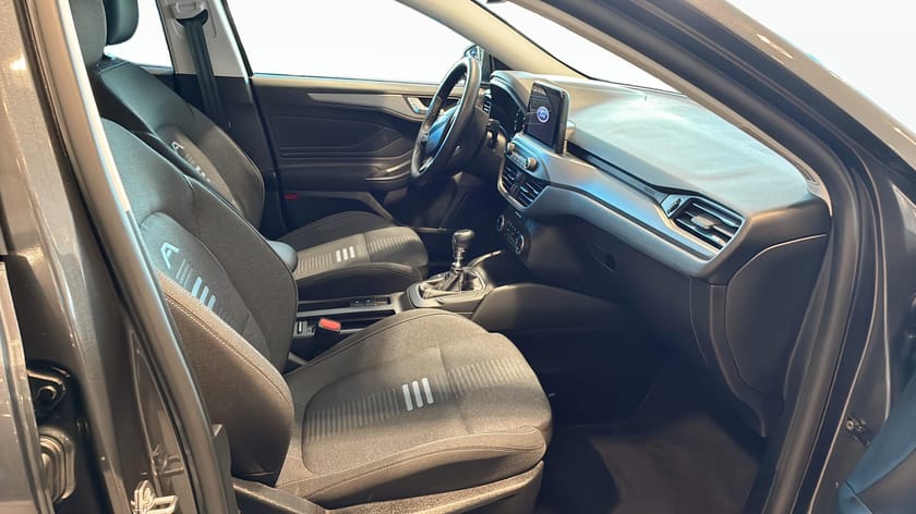 Bild 3 av Ford Focus Active 1.0 EcoBoost Business