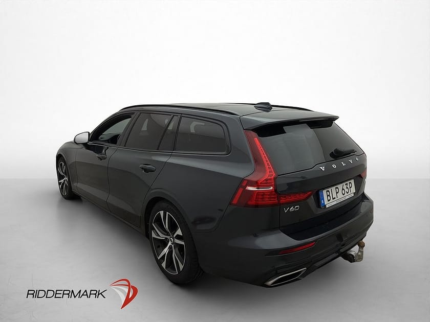 Bild 4 av Volvo V60 D4 190hk R-Design VOC Pano H/K HUD 360° Dragkrok