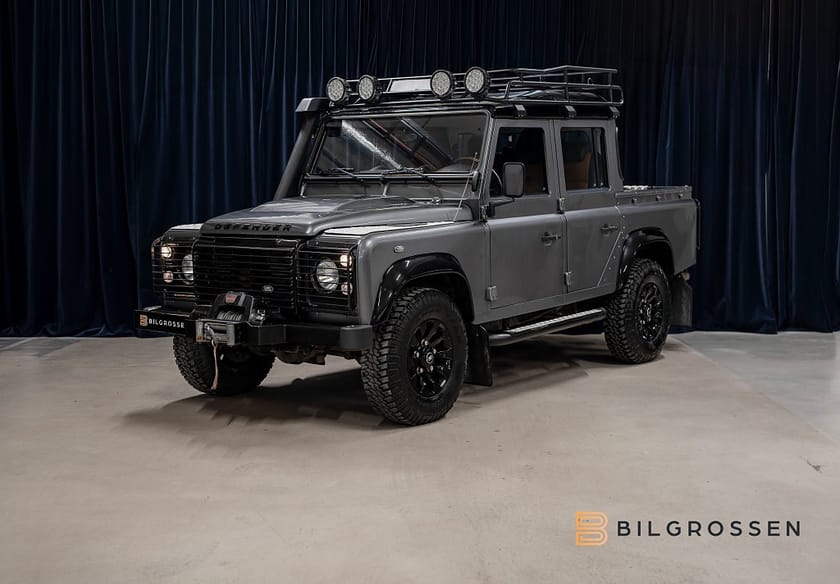 Bild 1 av Land Rover Defender 110 Dubbelhytt Pick Up Rover MOMS LEASBAR