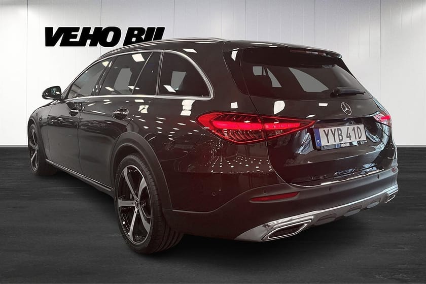 Bild 4 av Mercedes-Benz C 220 d 4MATIC All-Terrain Head-up Panorama