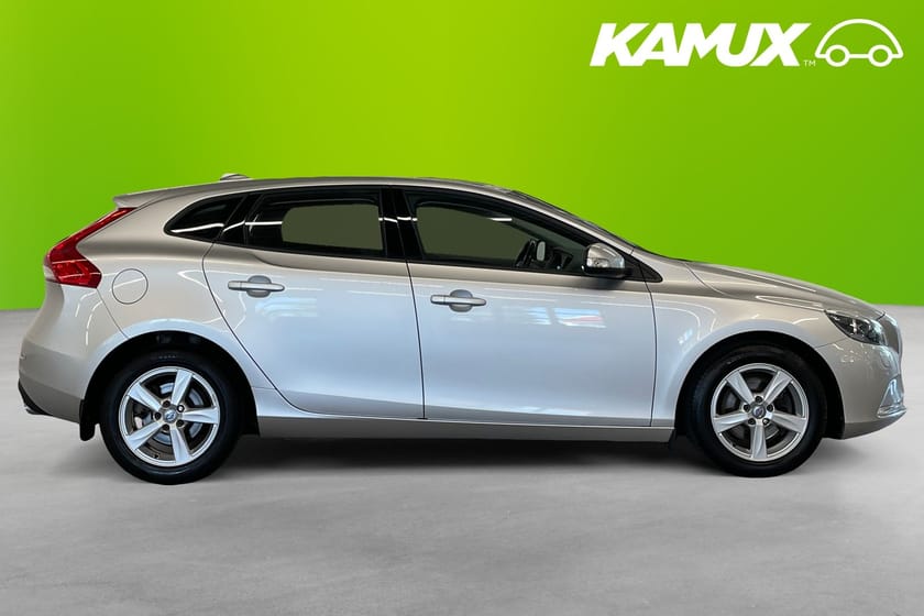 Bild 2 av Volvo V40 T2 Your Kinetic Få ägare!
