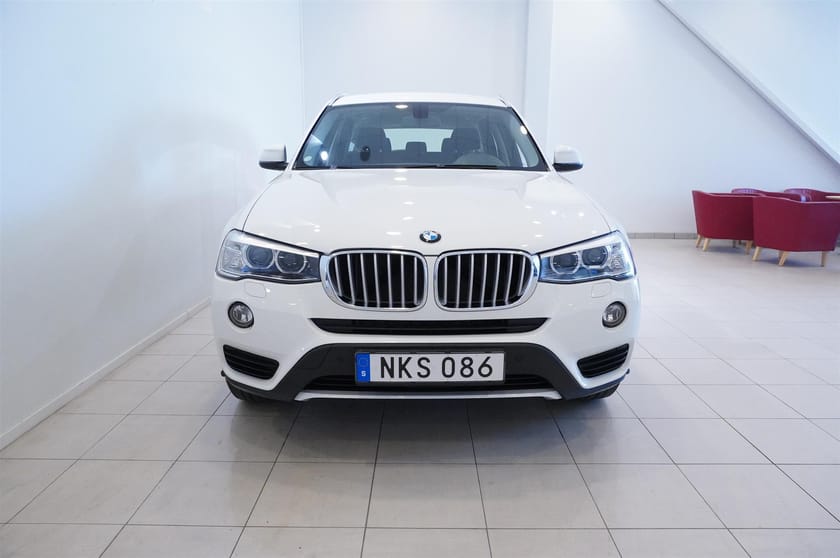 Bild 3 av BMW X3 xDrive35d Steptronic 313hk Navi Dragkrok PDC Fram Bak