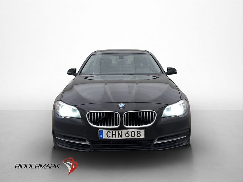 Bild 2 av BMW 520d xDrive Sedan 520 184hk P-Sensorer Bluetooth Xenon