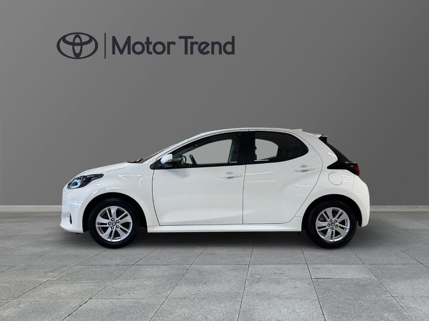 Bild 3 av Toyota Yaris Hybrid 1,5 ACTIVE KOMFORTPAKET VINTERHJUL