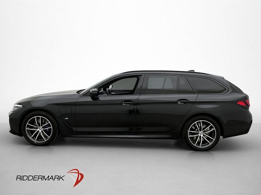Bild 4 av BMW 530e xDrive Touring M Sport Värmare Drag HiFi Cockpit