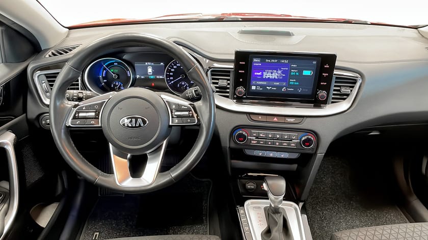 Bild 4 av Kia Ceed Sportswagon Plug-in Hybrid ADVANCE  DRAGKROK