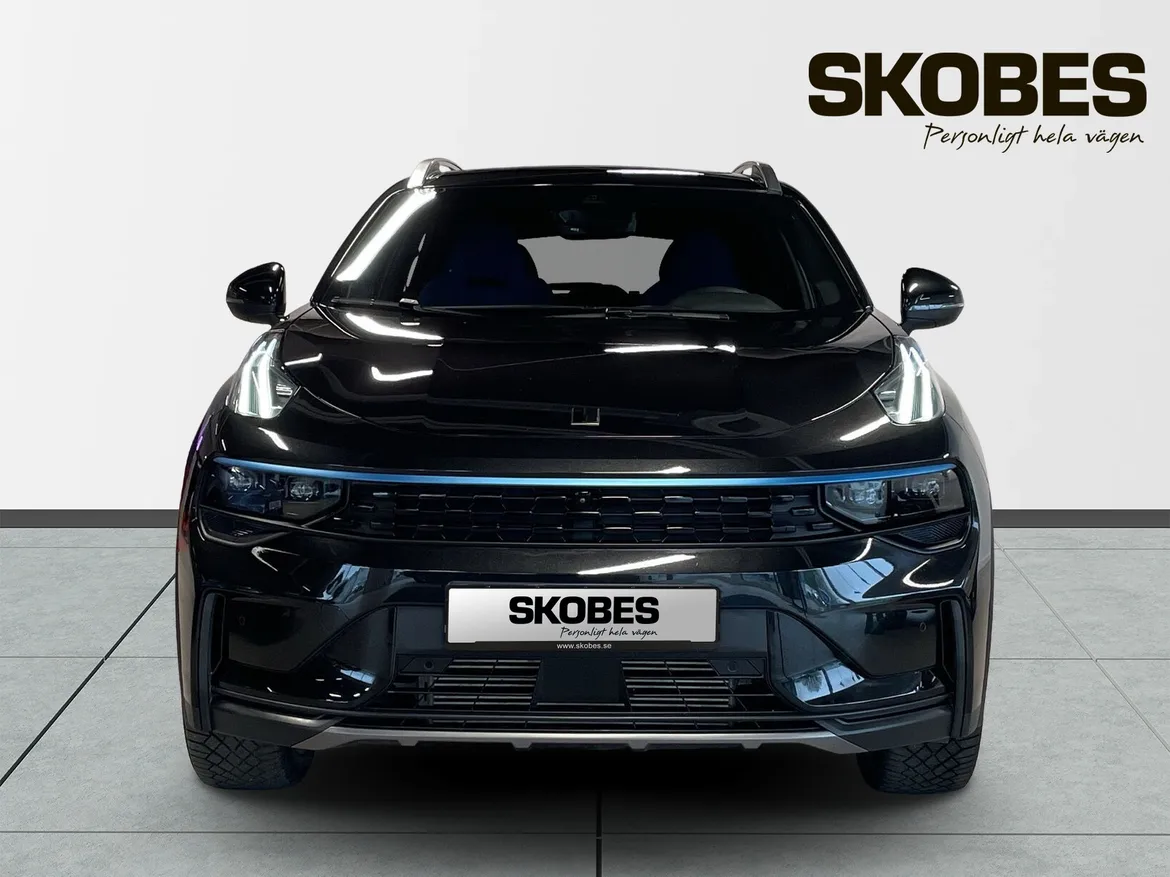 Lynk & Co 01 PHEV