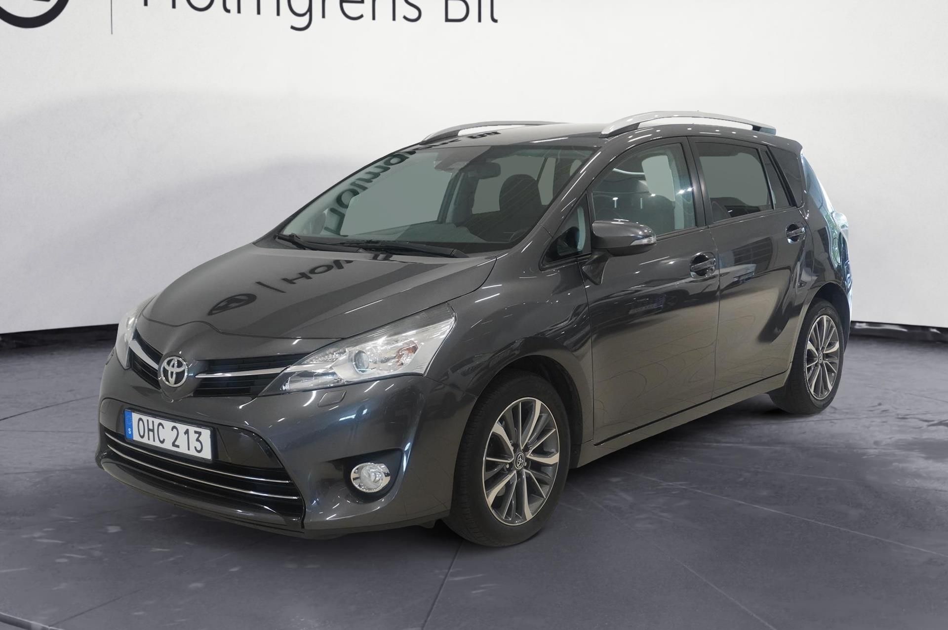 Toyota Verso 147 л.с.