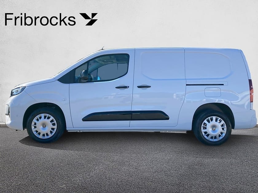 Bild 2 av Opel Combo Van L2 1.5 Diesel 130 AT8 ELITE