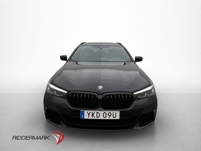 Bild 2 av BMW 530e xDrive Touring 520d M Sport HiFi Kamera Skinn CarPlay Dragkrok