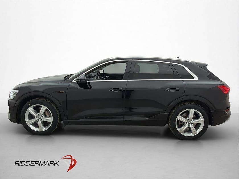 Bild 5 av Audi e-tron 50 quattro Cockpit Värmare Kamera Adaptiv Skinn