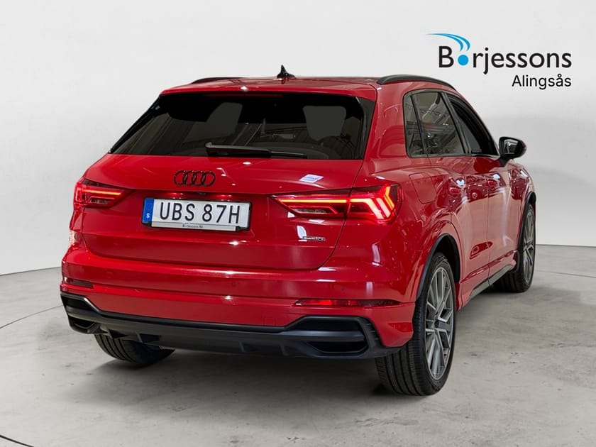Bild 3 av Audi Q3 40 TDI quattro S tronic 190hk S-Line WOW SPEC