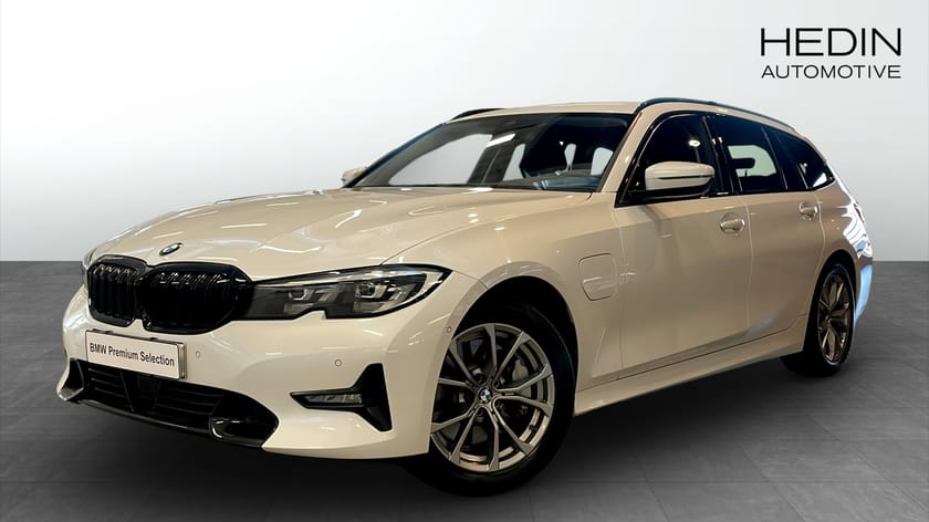 Bild 1 av BMW 330e xDrive Touring