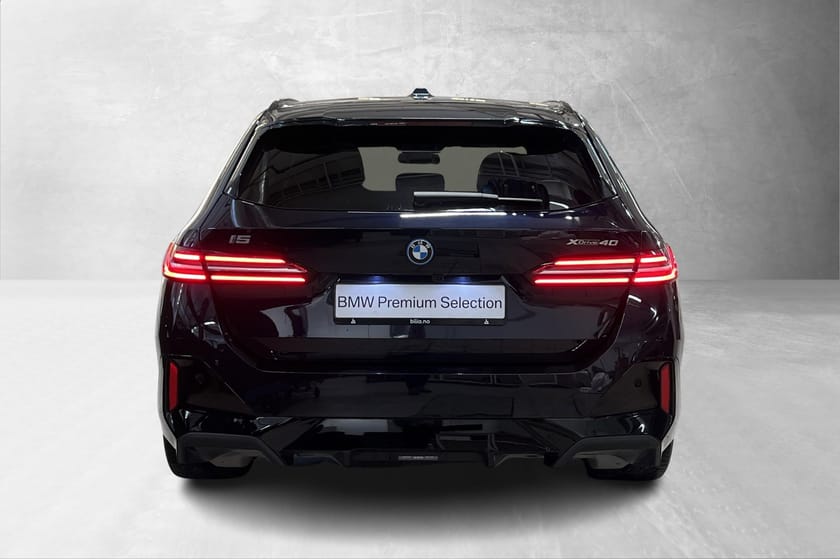 Bilde 4 av BMW i5 xDrive40 Touring FullyCharged, M-Sport,Pano,B&W