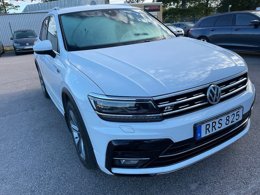 Bild 2 av Volkswagen Tiguan 4MOTION R-LINE TDI 190HK 4x4