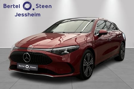 Mercedes-Benz CLA 350 4MATIC Premium/Panorama/Kjøreassist, Godt utstyrt!