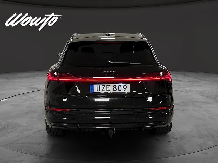 Bild 5 av Audi e-tron 55 quattro 408HK S-Line /B&O /Drag