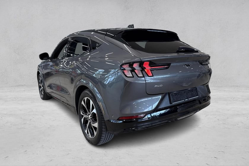Bilde 3 av Ford Mustang Mach-E Long Range AWD LR 540KM First Edition |Pano|Oppv.Ratt|Hengerfeste
