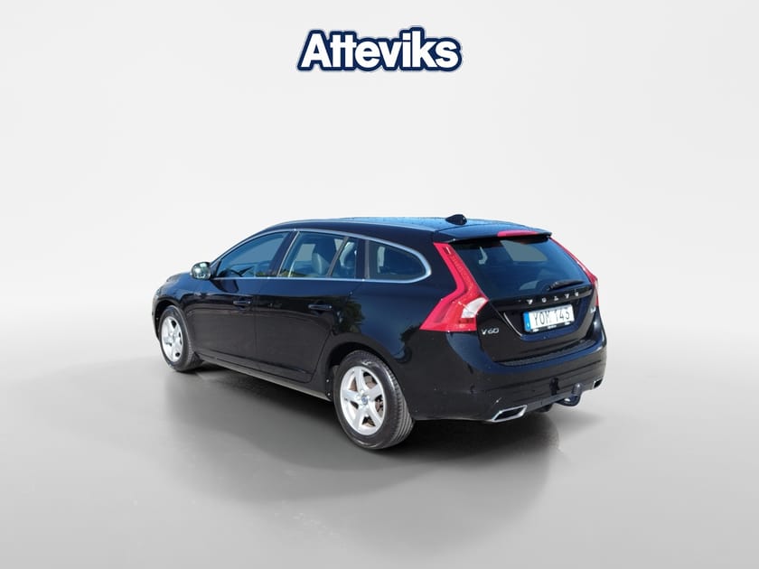 Bild 5 av Volvo V60 D4 190 HK CLASSIC SUMMUM TAKLUCKA DRAG LÄDER V