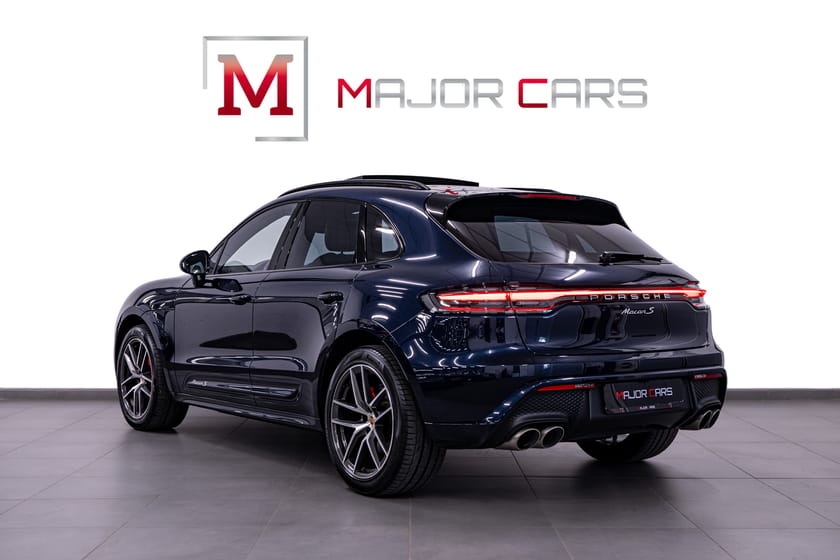 Bild 4 av Porsche Macan S PDK Pano Burmester-3D Luft-F 20" 14-Vägs Drag 380hk
