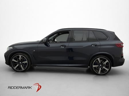 BMW X5 xDrive45e iPerformance M Sport B&W Pano Luftfj 360°  Laser Drag