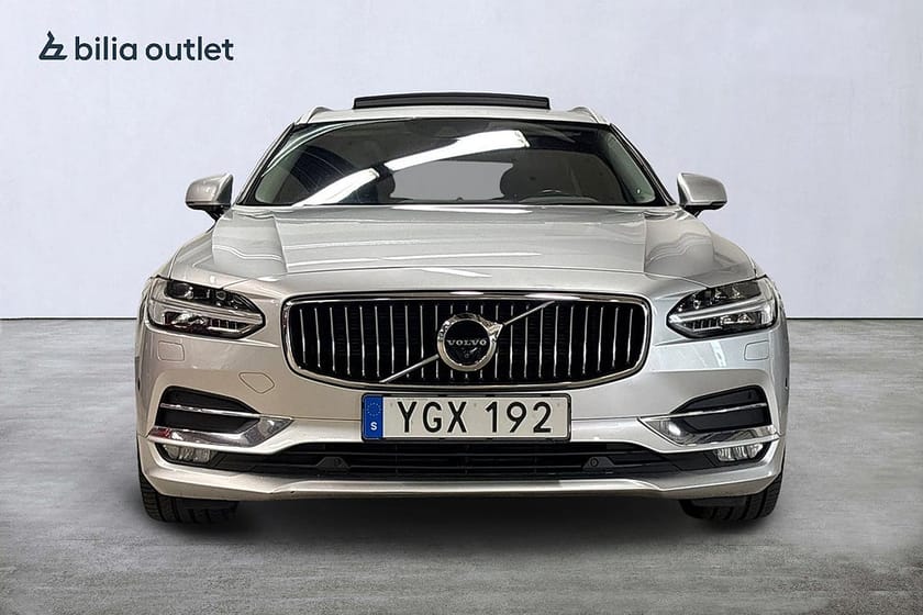 Bild 3 av Volvo V90 D5 AWD Inscription 235hk Pano B&W HuD Navi Drag 360°